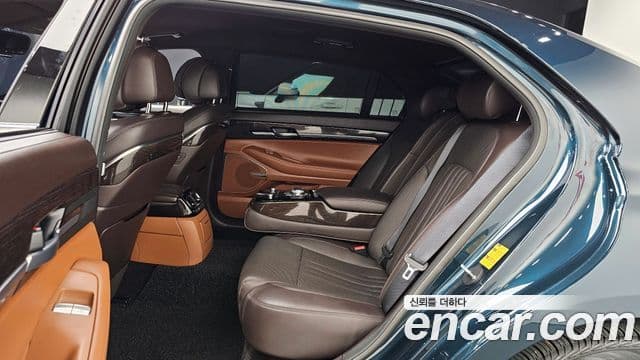 Genesis G90 Premium Luxury, 2021 12