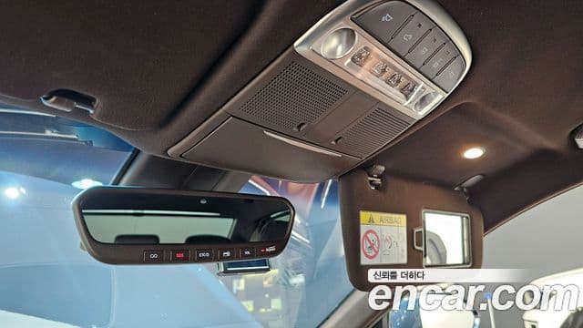 Genesis G90 Premium Luxury, 2021 17