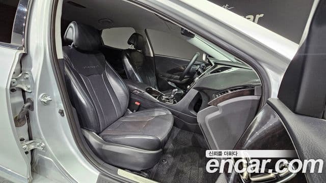 Hyundai Grandeur HG Exclusive, 2014 10
