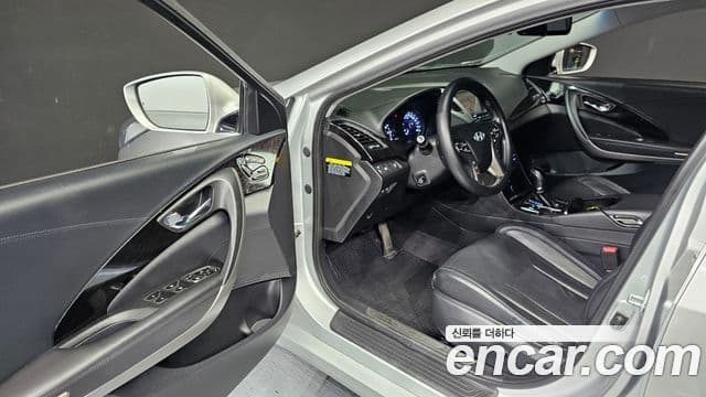 Hyundai Grandeur HG Exclusive, 2014 11