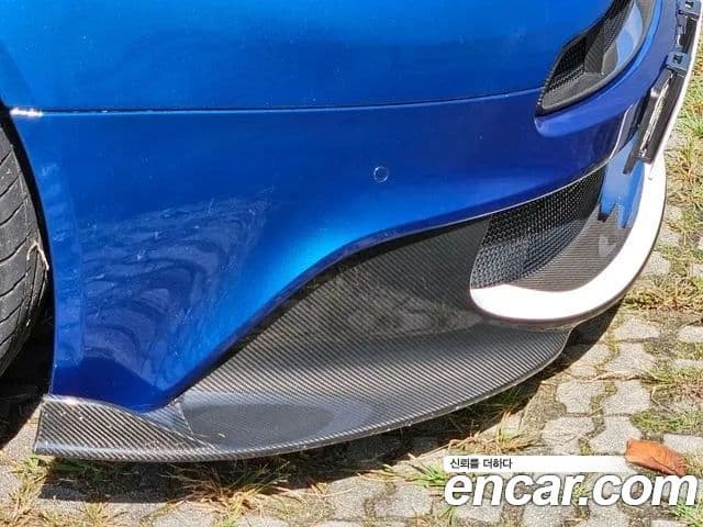 Aston Martin 뱅퀴시 S 6.0 V12 Volante, 2018 19