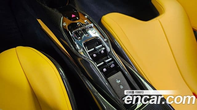 Ferrari 296 GTS 3.0 V6, 2024 9