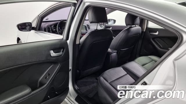 Kia The / новый New K3 Trendy, 2017 19