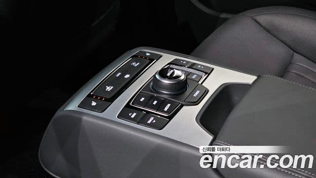 Genesis G80 Premium Luxury, 2019 17