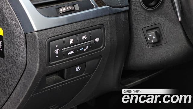 Genesis G80 Premium Luxury, 2019 18