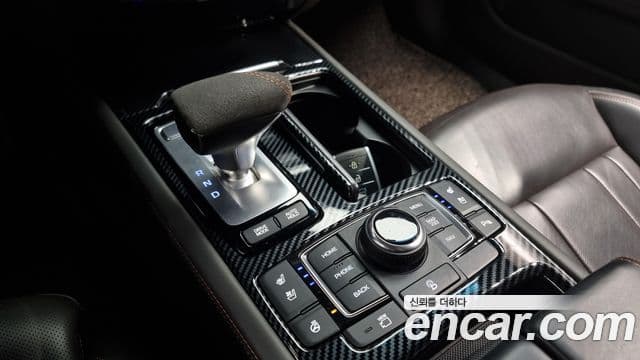 Genesis G80 Sport, 2017 9