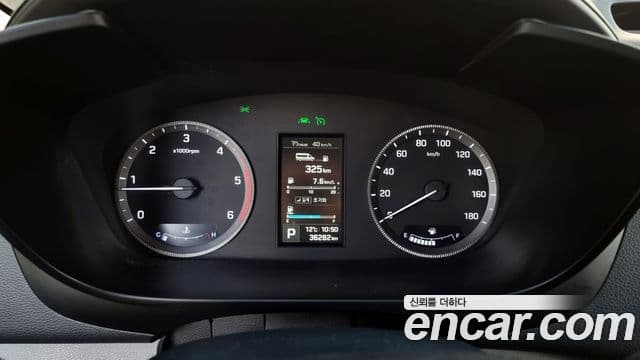 Hyundai 쏠라티 Tour, 2018 8