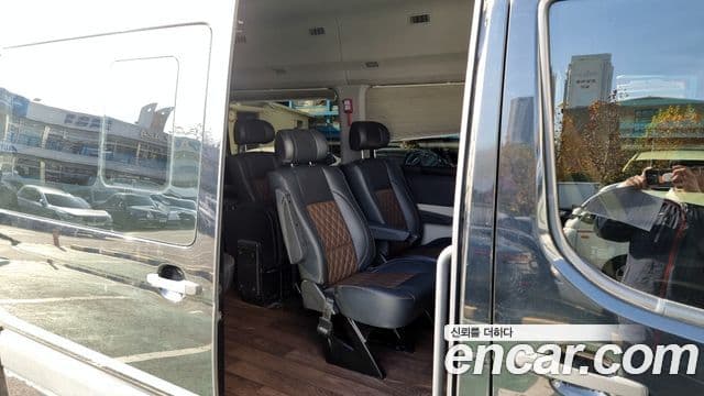 Hyundai 쏠라티 Tour, 2018 12