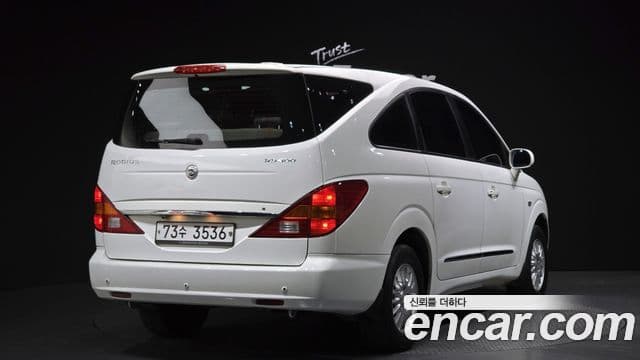 KG모빌리티(SsangYong) 로디우스 Euro 2WD RD400, 2013 2