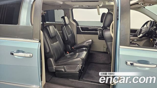 크라이슬러 Grand 보이저, 2010 12