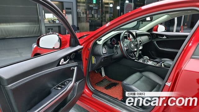 Kia 스팅어 Platinum, 2018 11