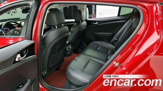 Kia 스팅어 Platinum, 2018 12