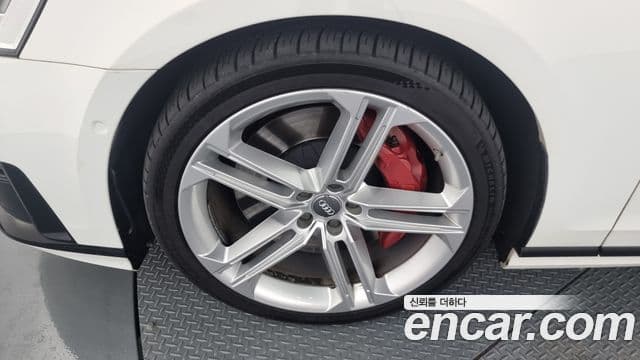 Audi S8 (D5) 4.0 TFSI Quattro LWB, 2020 все фото