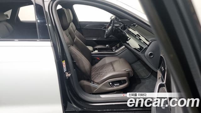 Audi S8 (D5) 4.0 TFSI Quattro LWB, 2020 10