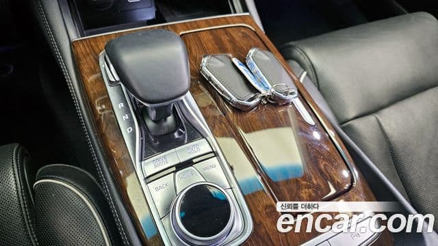 Kia The / новый K9, 2019 9