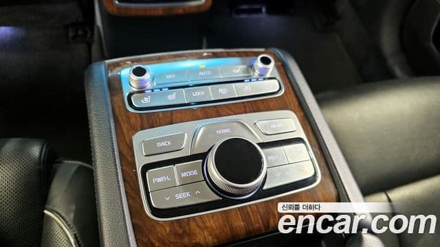 Kia The / новый K9, 2019 17