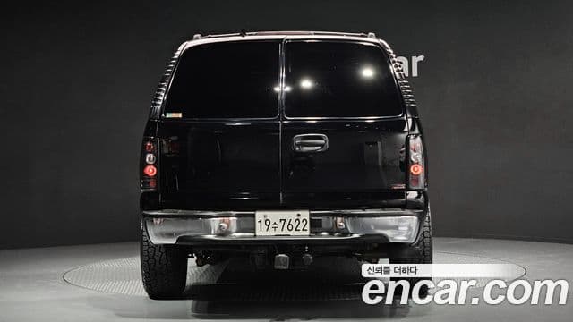 Chevrolet Suburban, 2001 4