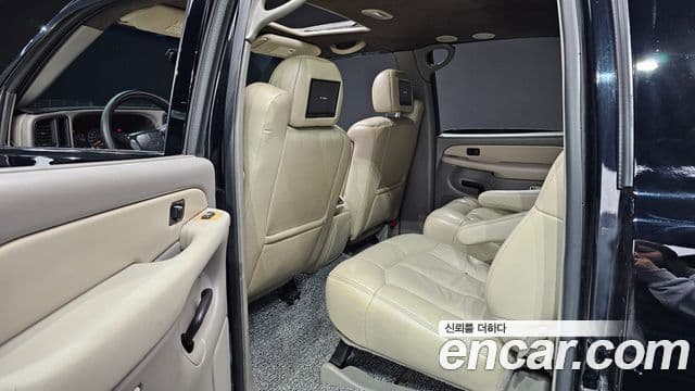 Chevrolet Suburban, 2001 12