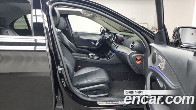 Mercedes-Benz E-класс W213 Avantgarde, 2019 11