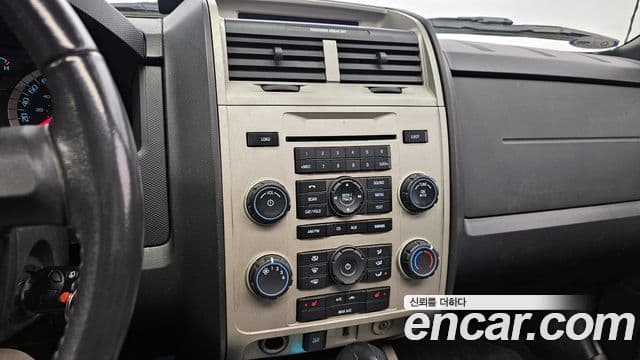 Ford Escape 2세대, 2011 14