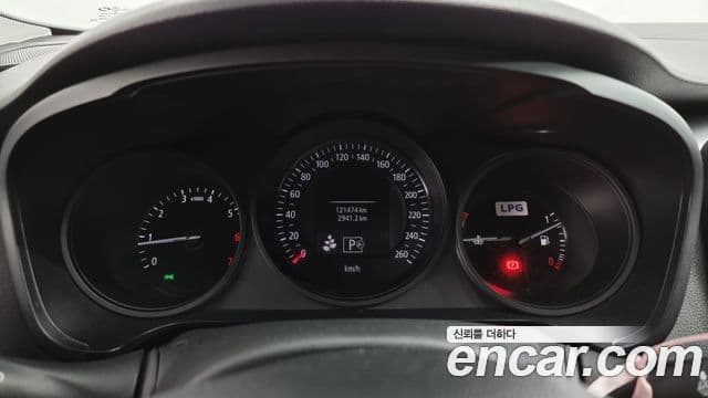 Renault Korea(Samsung) SM6 2.0 LPe SE (арендный автомобиль), 2020 8