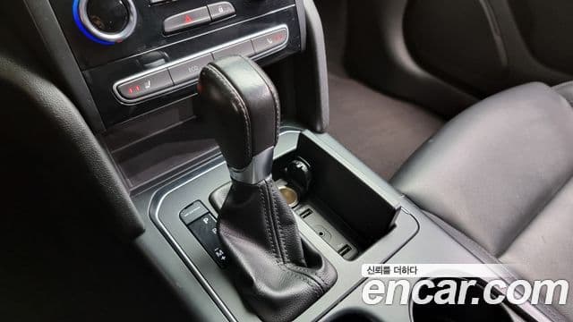Renault Korea(Samsung) SM6 2.0 LPe SE (арендный автомобиль), 2020 9