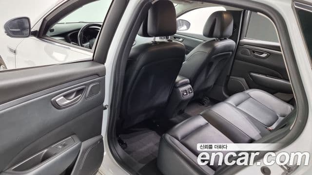 Renault Korea(Samsung) SM6 2.0 LPe SE (арендный автомобиль), 2020 19