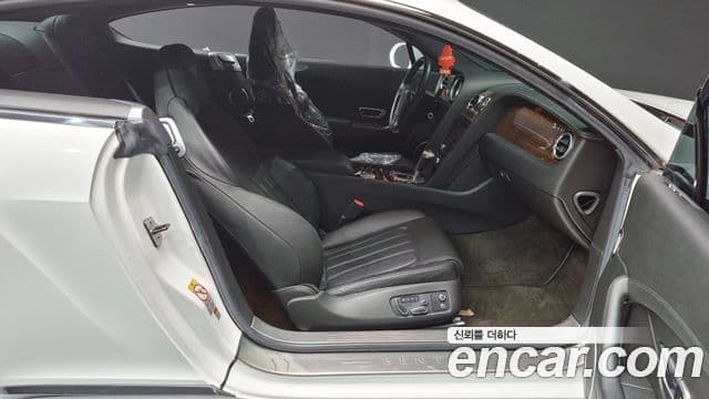 Bentley Continental GT 2세대 4.0 GT, 2013 10