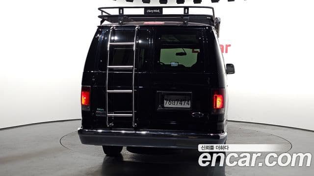 Ford E-Series E-350, 2012 4