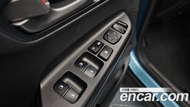 Hyundai Kona Modern, 2018 17