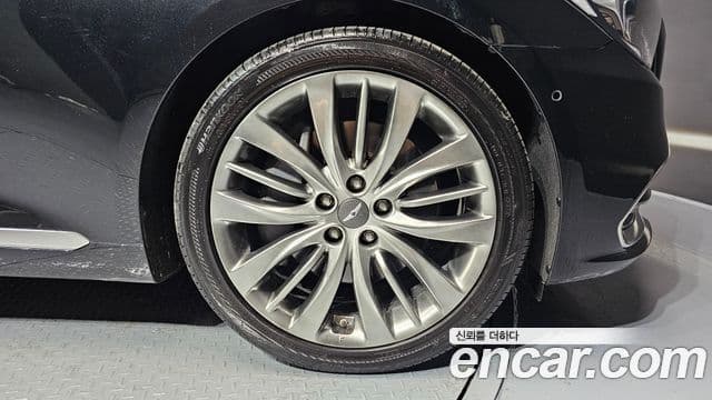 Genesis G80 Finest, 2017 все фото