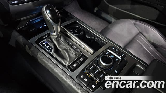 Hyundai Genesis DH Exclusive, 2015 9