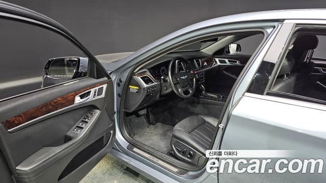 Hyundai Genesis DH Exclusive, 2015 10