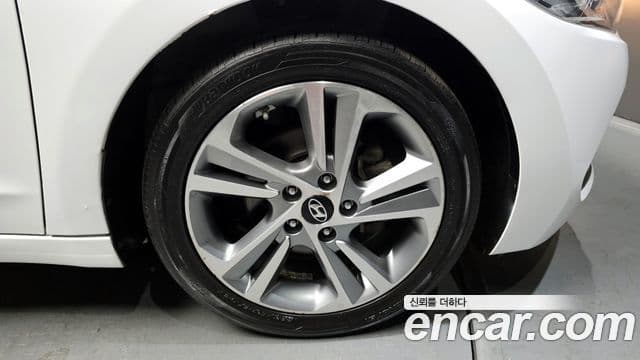 Hyundai Avante AD 1.6 GDI Value Plus, 2018 все фото