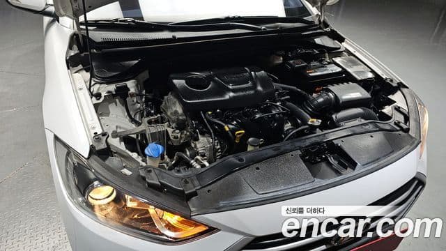 Hyundai Avante AD 1.6 GDI Value Plus, 2018 6