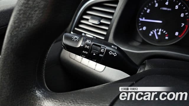 Hyundai Avante AD 1.6 GDI Value Plus, 2018 18