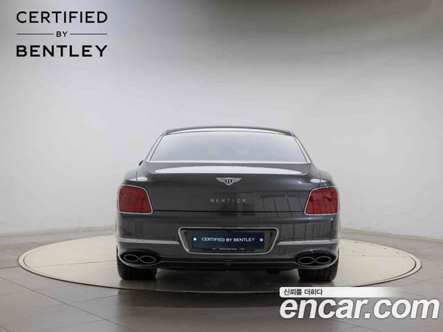 Bentley Flying Spur 3세대 4.0 Azure, 2024 4
