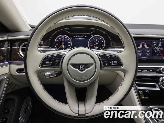 Bentley Flying Spur 3세대 4.0 Azure, 2024 20