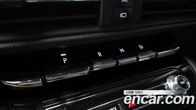 Lincoln Corsair 2.0 Reserve AWD, 2021 9