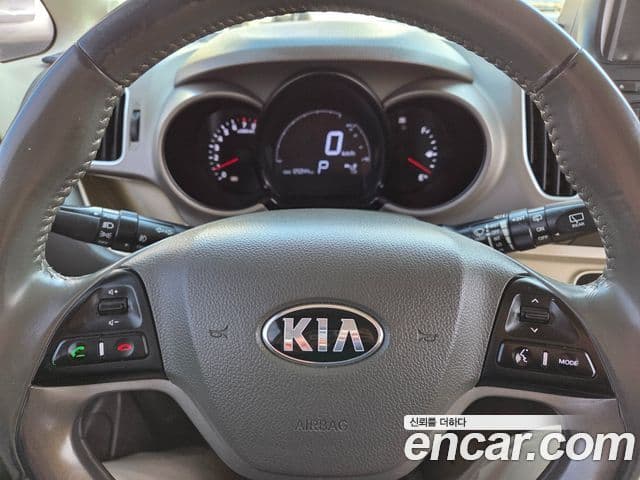 Kia Ray Luxury, 2013 10