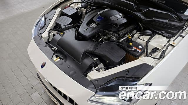 Maserati Quattroporte S Q4 3.0 V6 GranLusso, 2019 6