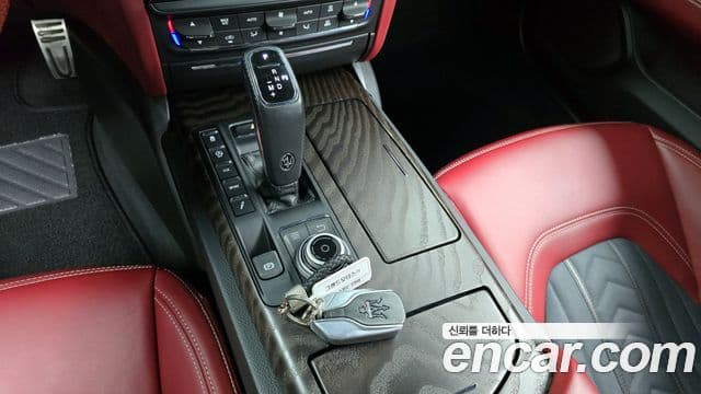 Maserati Quattroporte S Q4 3.0 V6 GranLusso, 2019 9