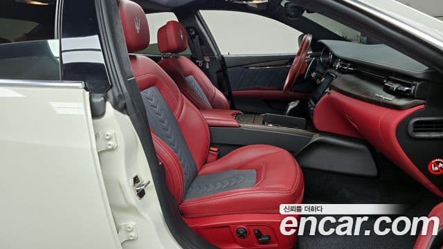 Maserati Quattroporte S Q4 3.0 V6 GranLusso, 2019 10