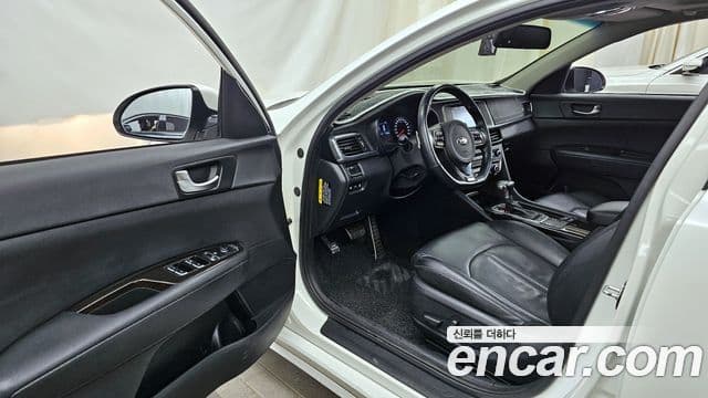 Kia K5 2세대 Noblesse, 2016 10