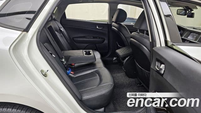 Kia K5 2세대 Noblesse, 2016 12