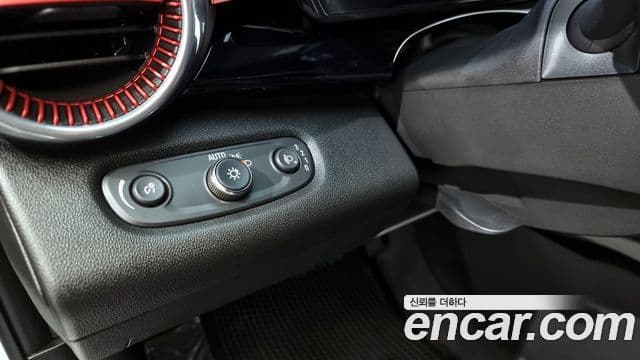 Chevrolet(GM대우) Trax кроссовер 1.2 RS, 2024 15