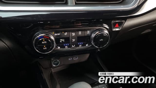 Chevrolet(GM대우) Trax кроссовер 1.2 RS, 2024 18