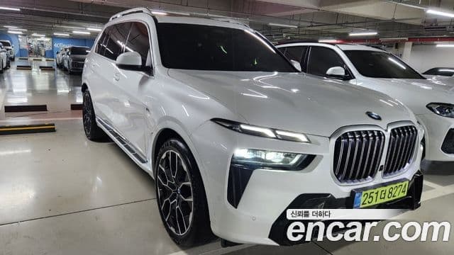 BMW X7 (G07) xDrive 40i M Sport 6인승, 2025 2