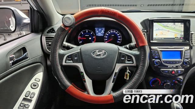 Hyundai Accent(новый кузов / новое поколение) Premier, 2013 13