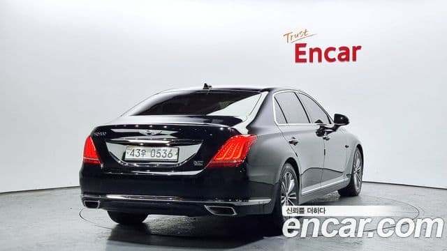 Genesis EQ900 Luxury, 2016 2